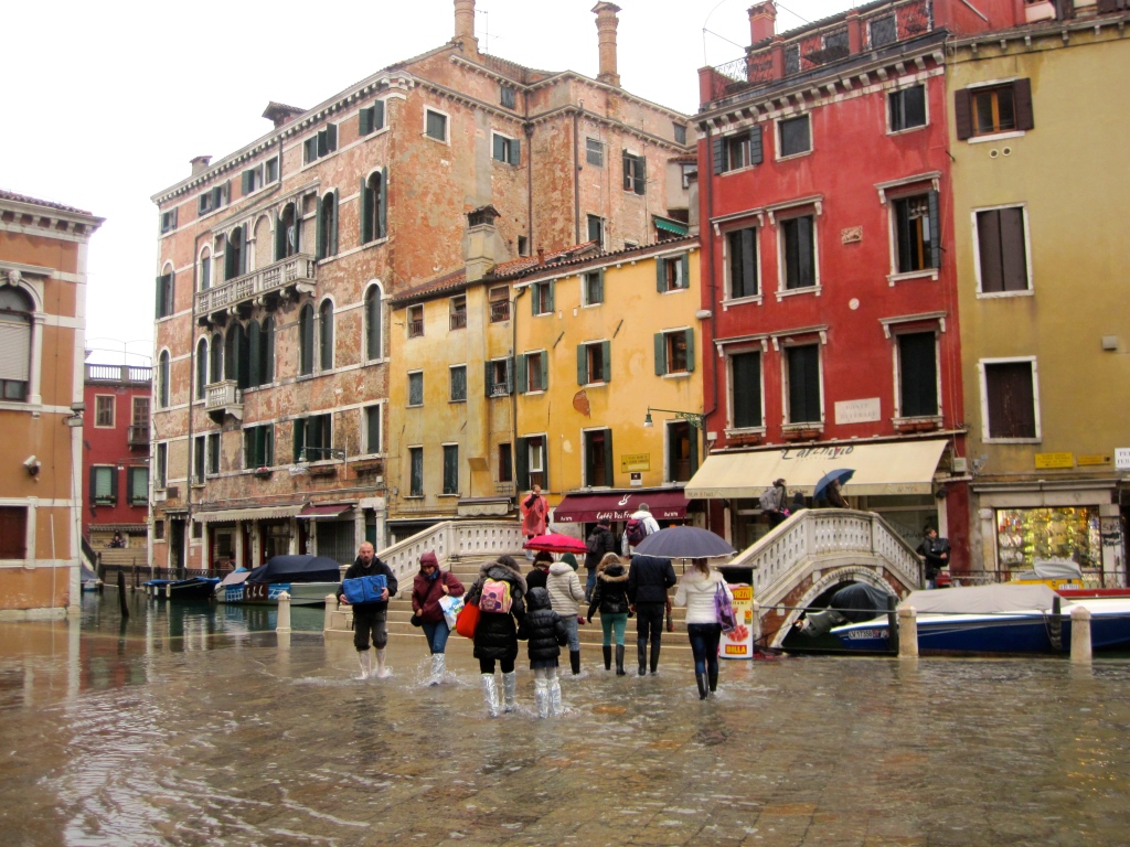 Venice Flooding, Wellies