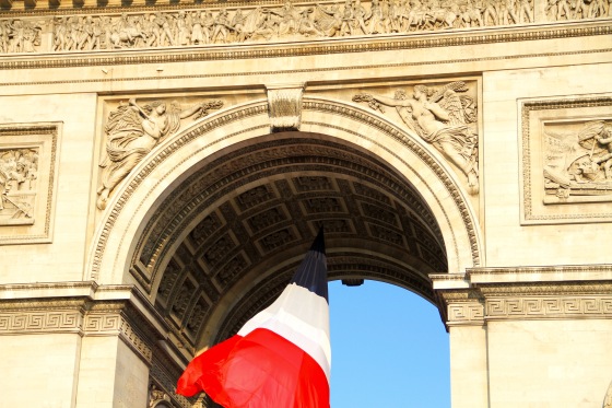 Julia Willard, Falling Off Bicycles, French flag, Arc de Triomphe, Tour de France, Paris, Charles de Gaulle Etoile